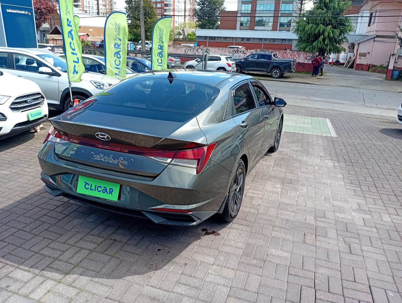 HYUNDAI - 7