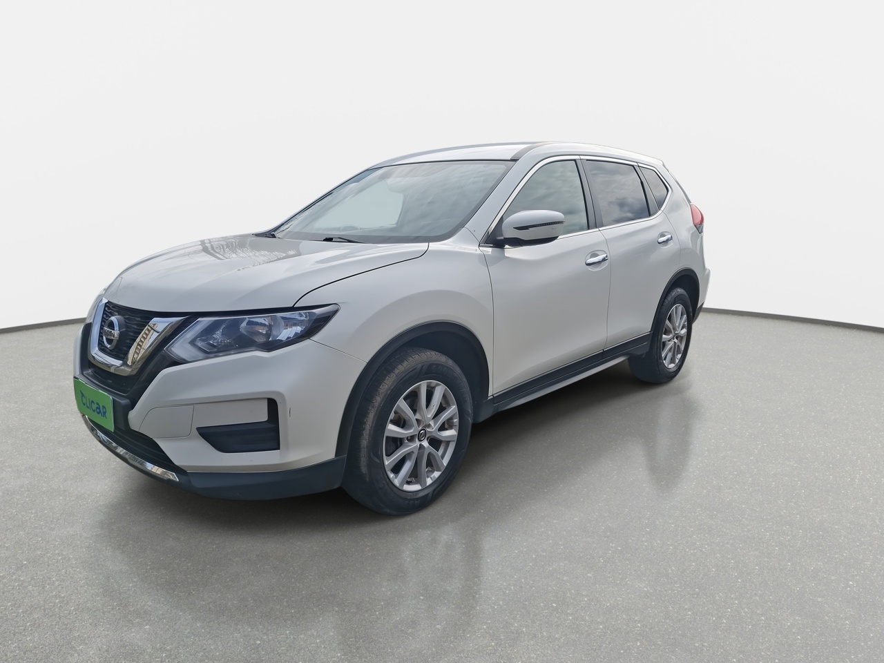 NISSAN - 3
