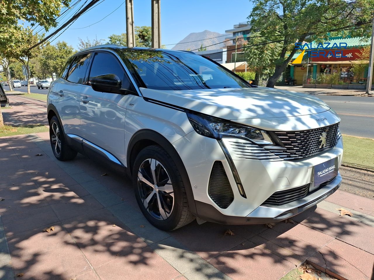 PEUGEOT