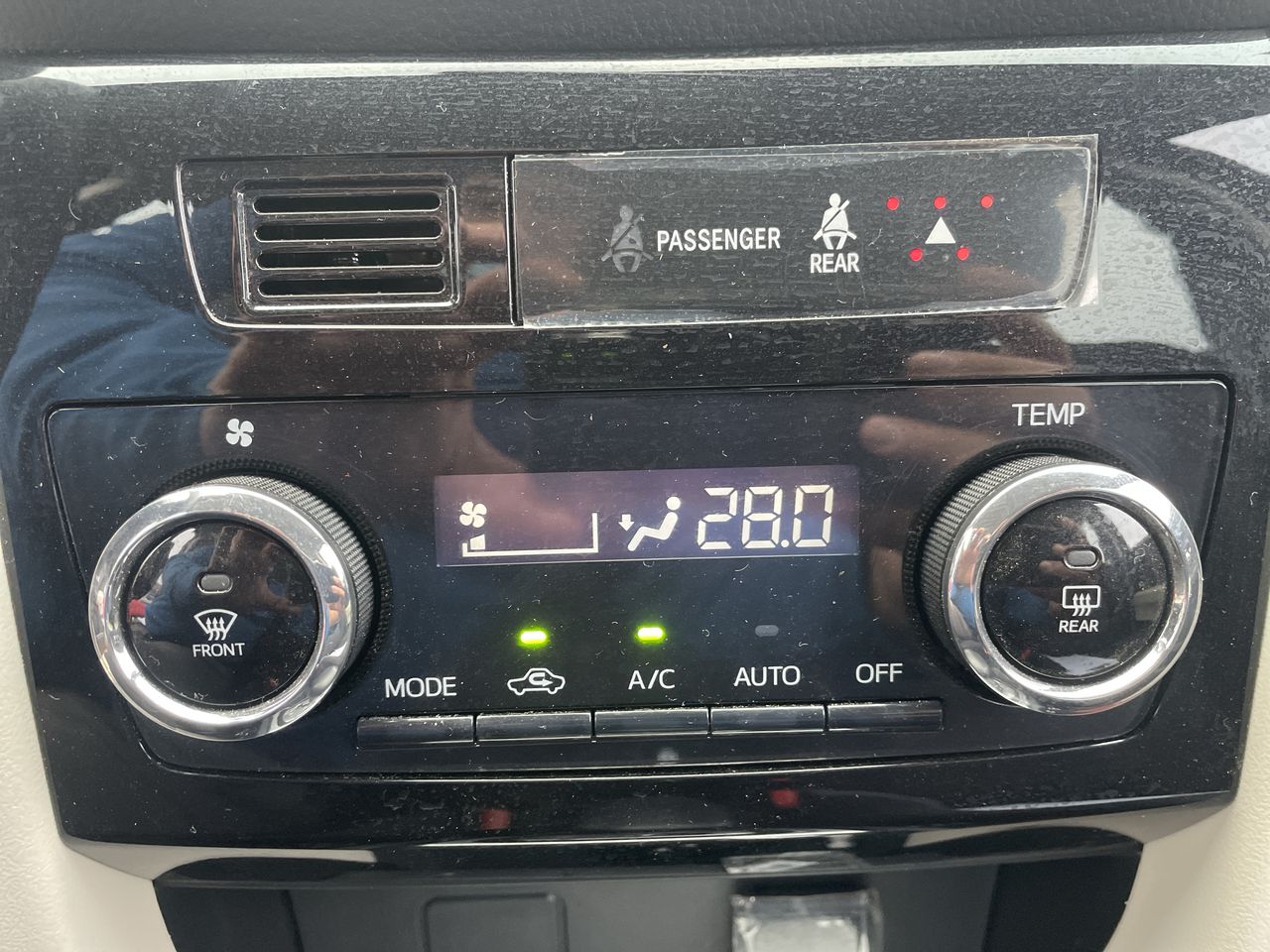 TOYOTA - 33