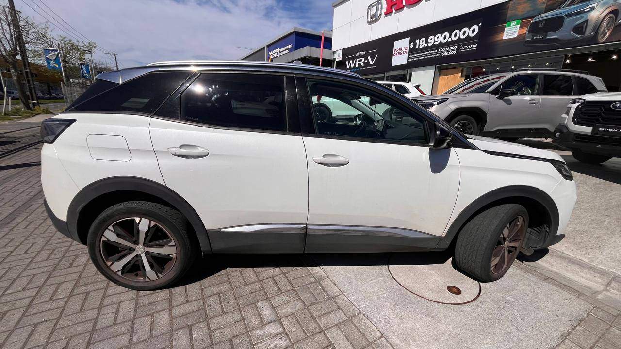 PEUGEOT - 3