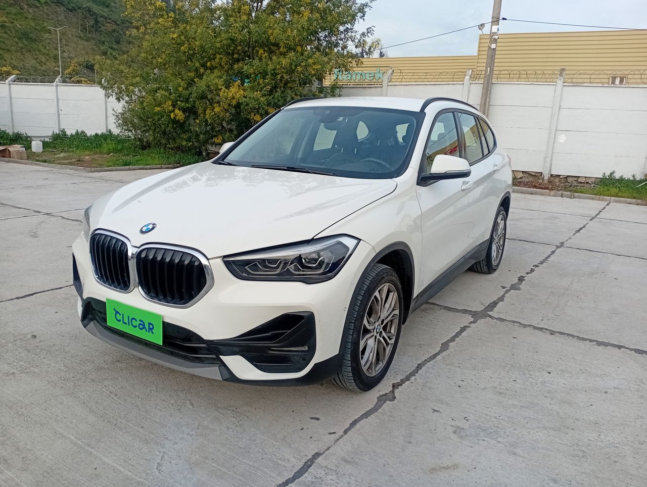 BMW - 3