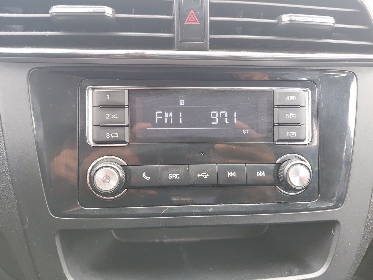 MG Zs — foto 18 de 24