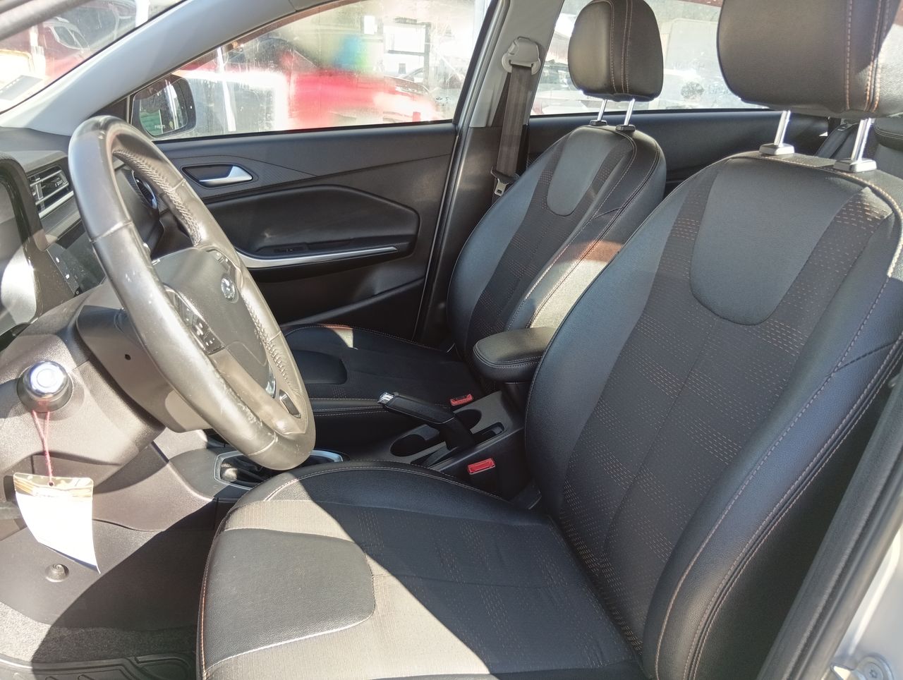 Chery Tiggo 2 — foto 17 de 27