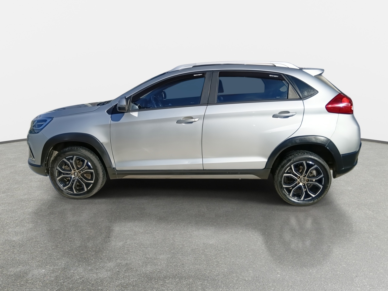 CHERY - 4