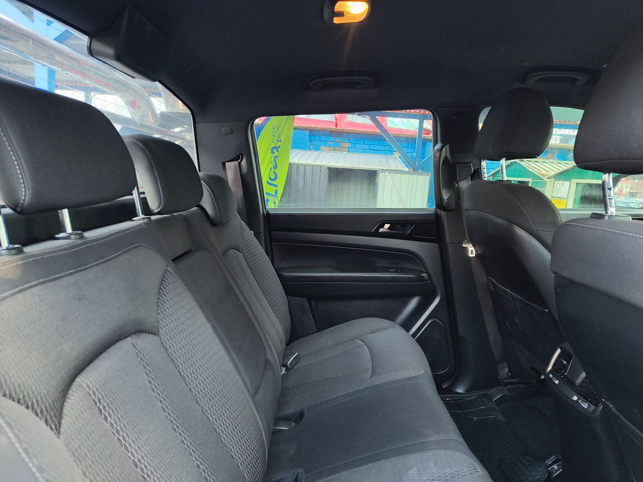 SSANGYONG - 24