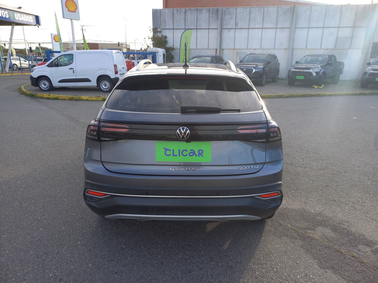 VOLKSWAGEN - 6