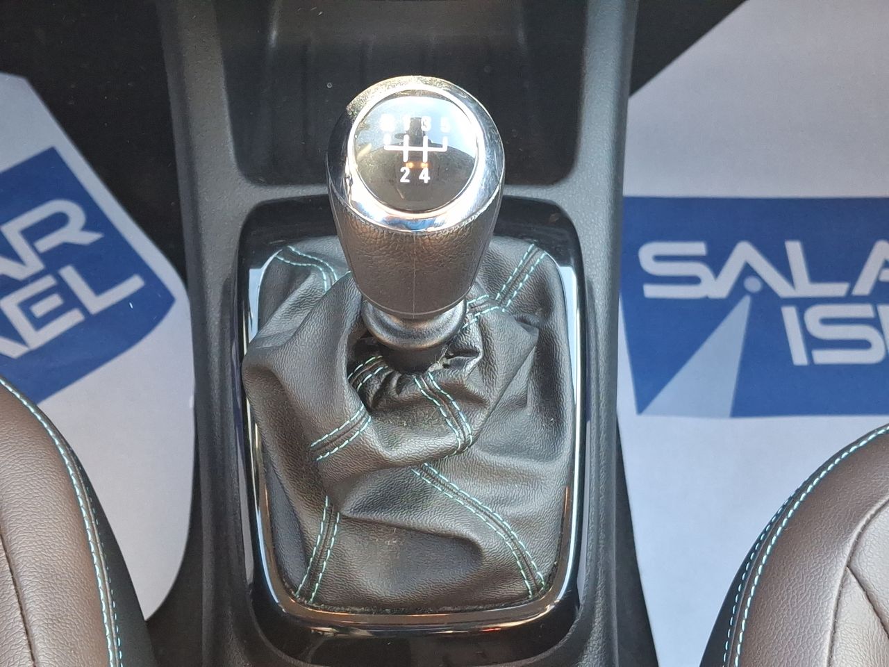 CHEVROLET - 31