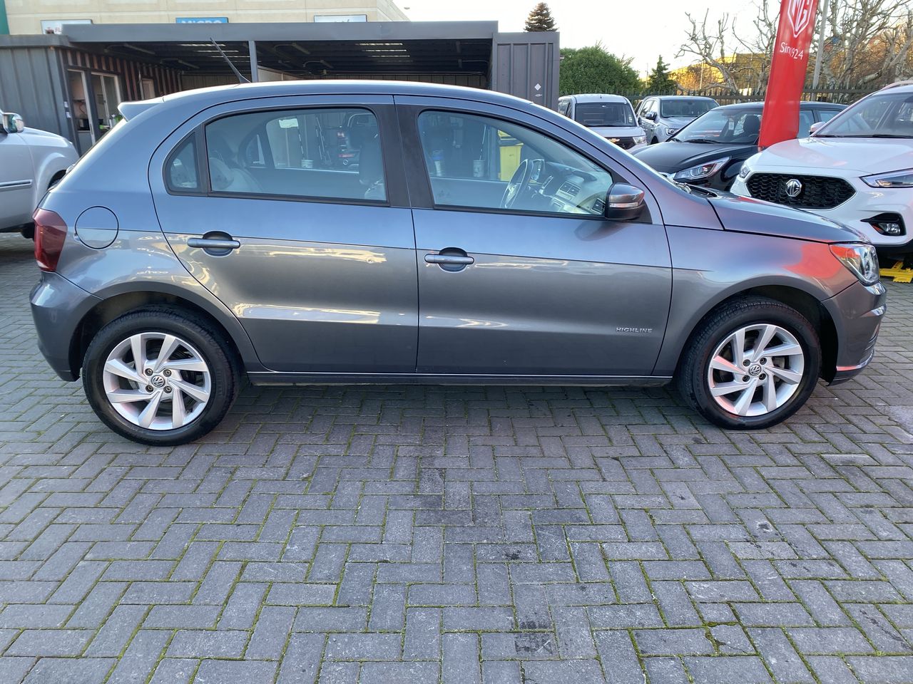 VOLKSWAGEN - 8