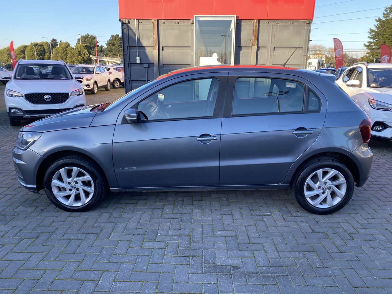 VOLKSWAGEN - 4