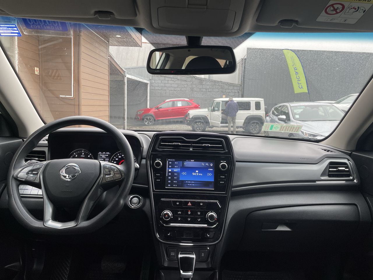 SSANGYONG - 9