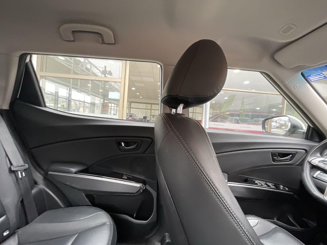 SSANGYONG - 15