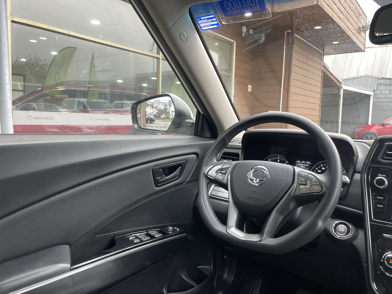 SSANGYONG - 16