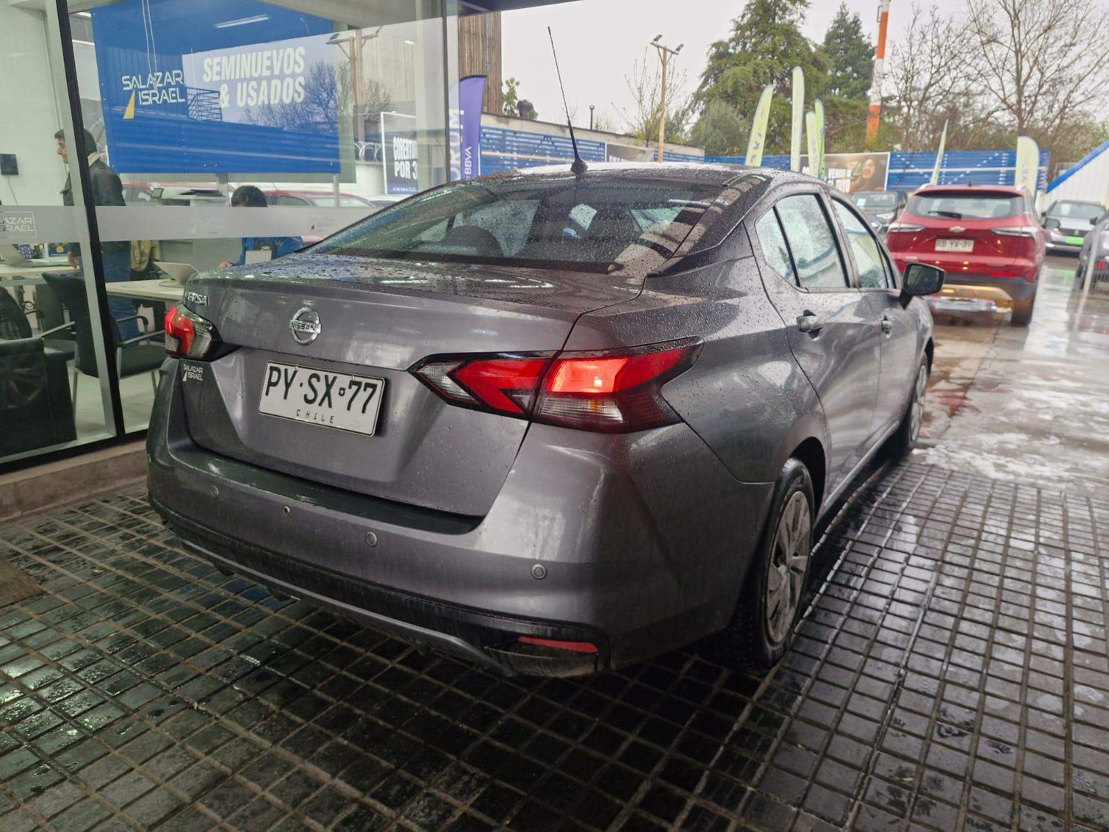 NISSAN - 4