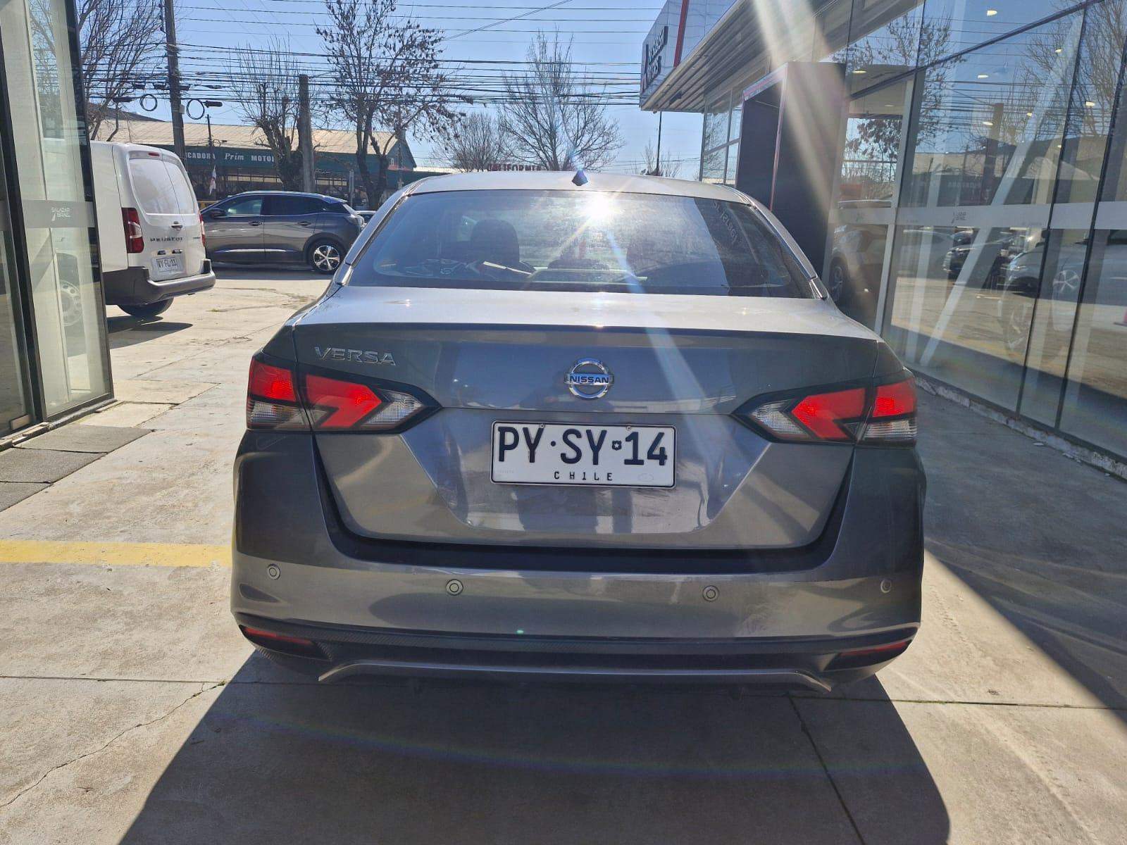 NISSAN - 5