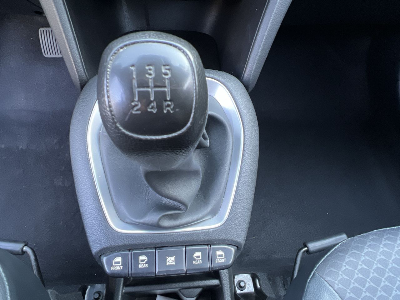 HYUNDAI - 31