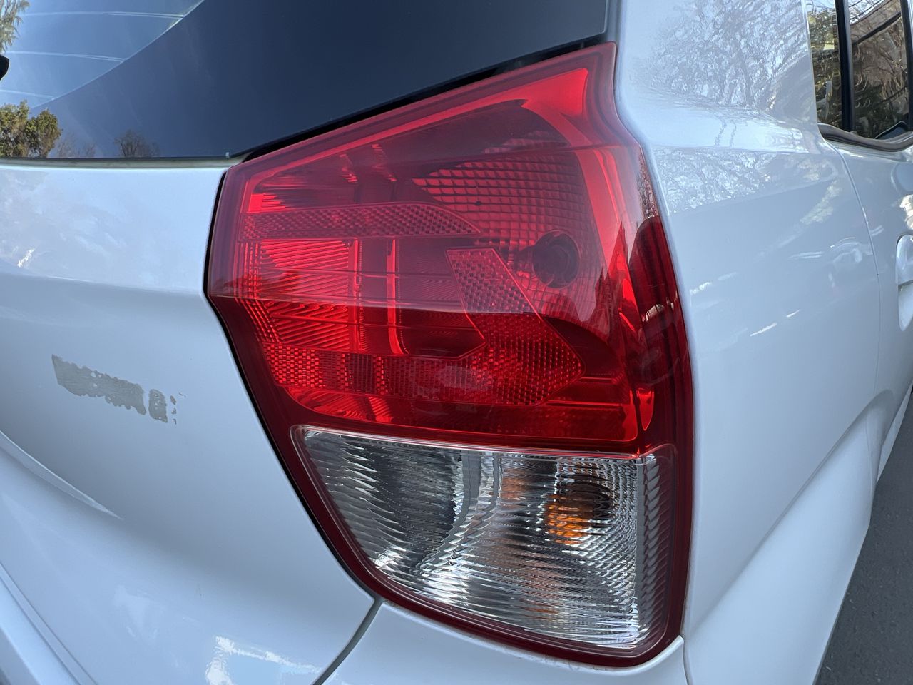 HYUNDAI - 21