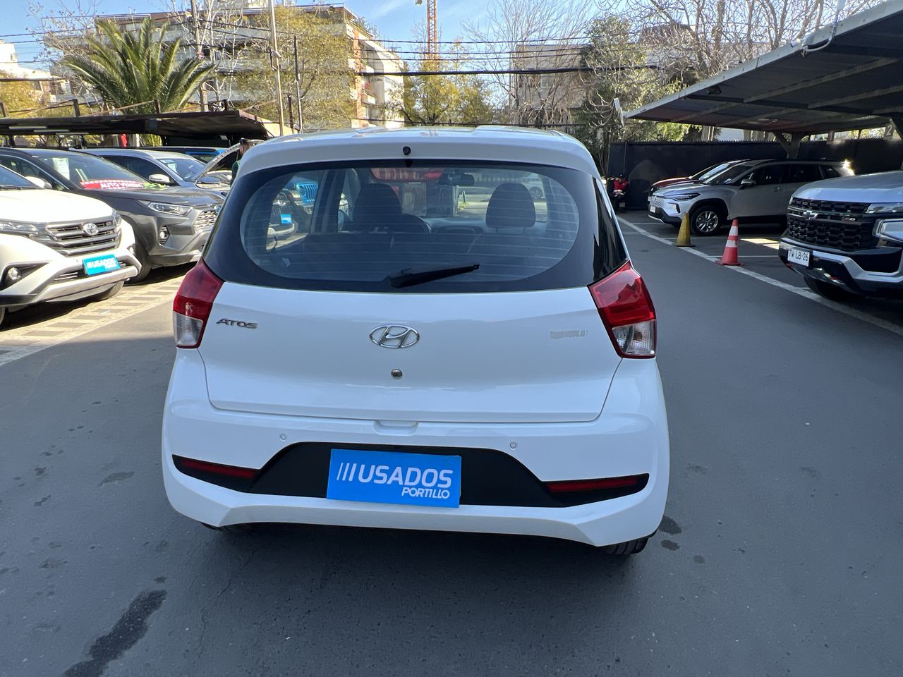 HYUNDAI - 6