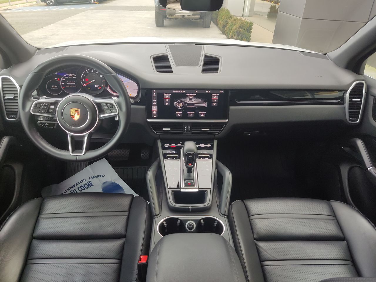PORSCHE - 31