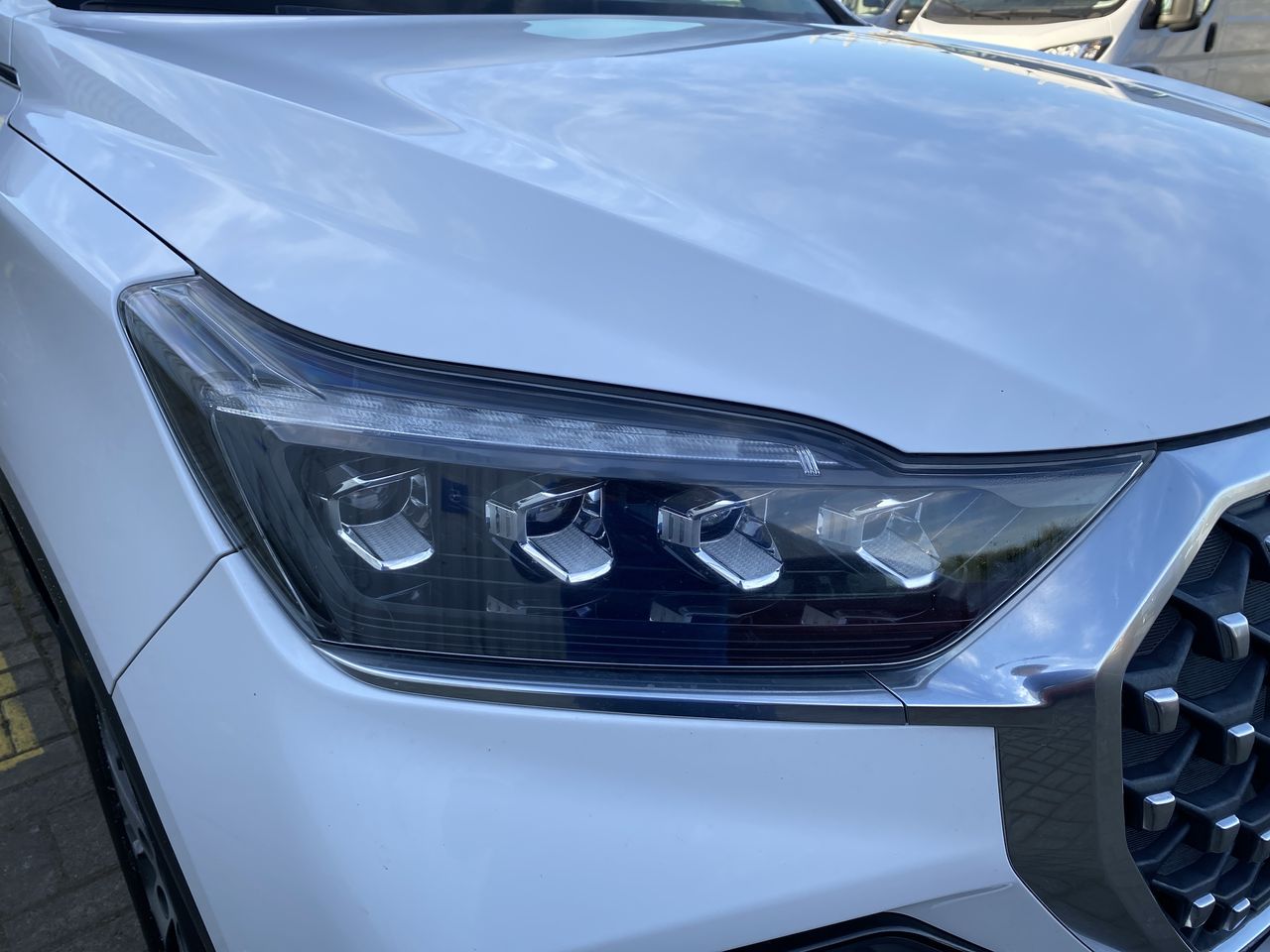 SSANGYONG - 17