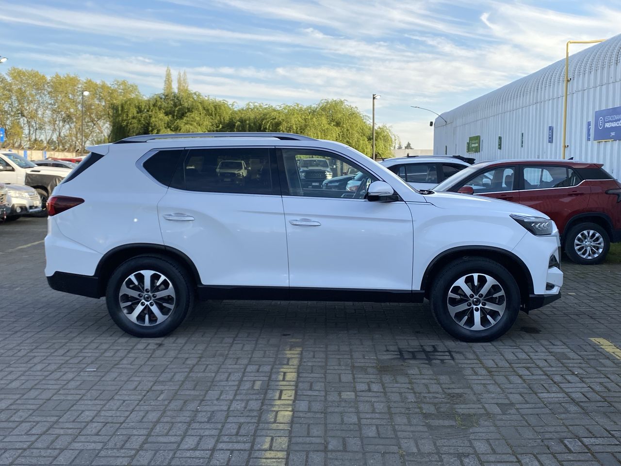 SSANGYONG - 8