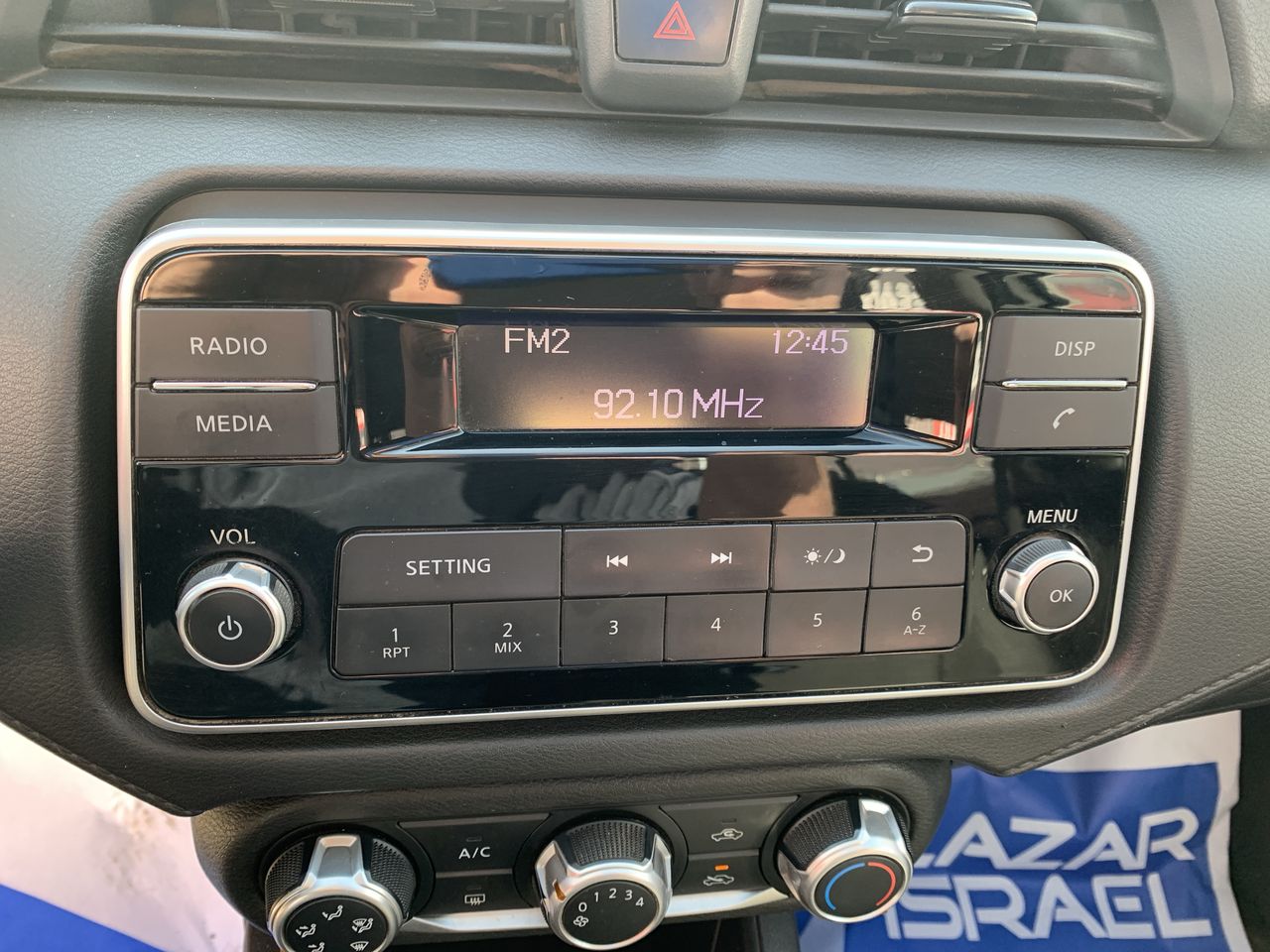 NISSAN - 19