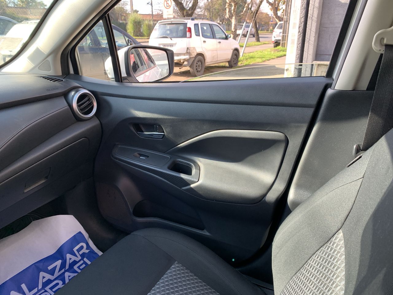 NISSAN - 1