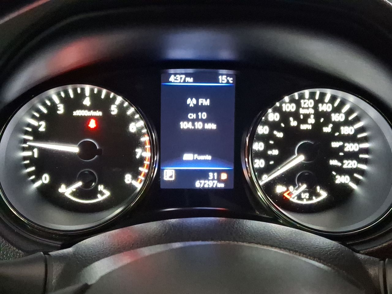 NISSAN - 25