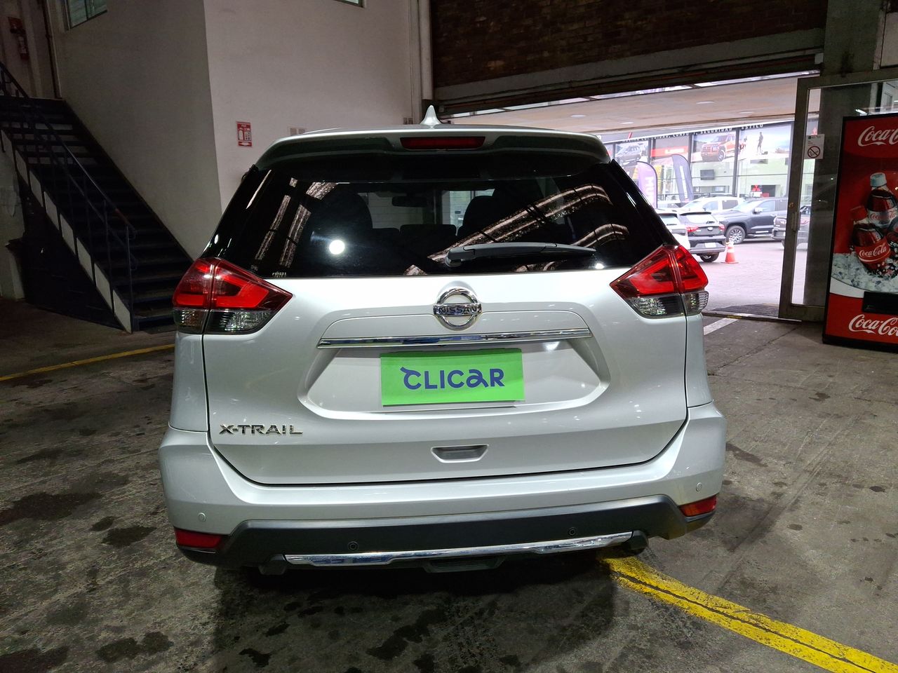 NISSAN - 6