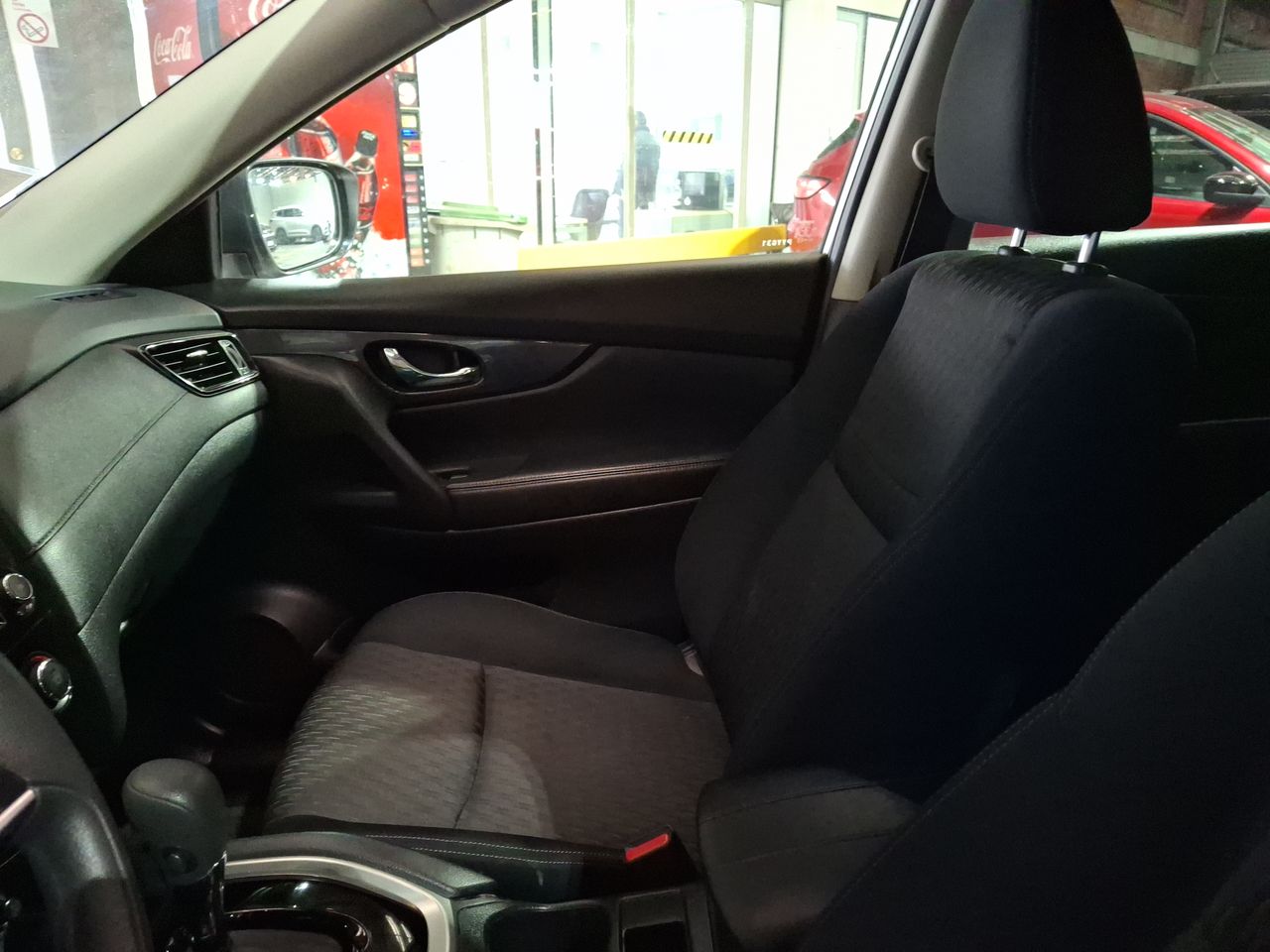 NISSAN - 10