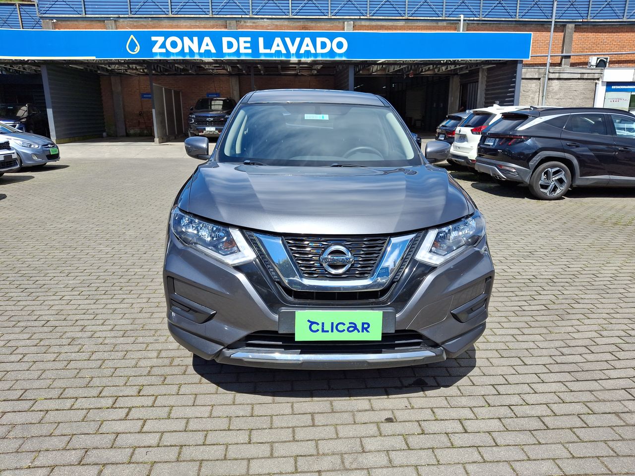 NISSAN - 2