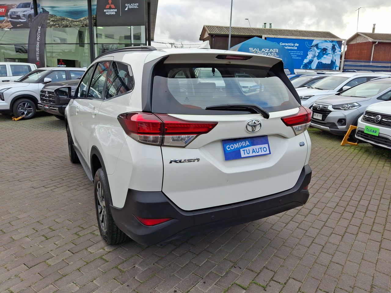 TOYOTA - 5
