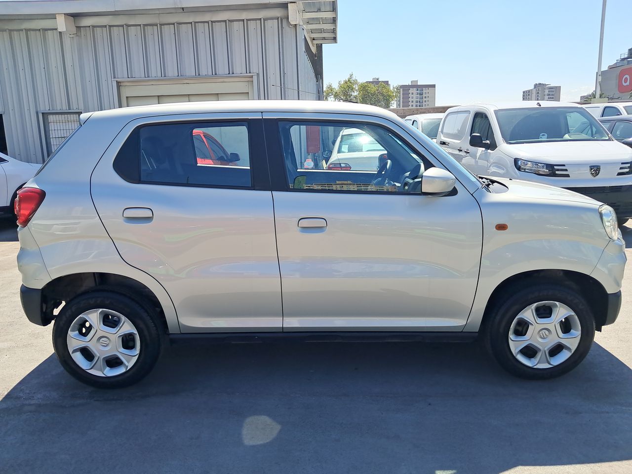 SUZUKI - 8