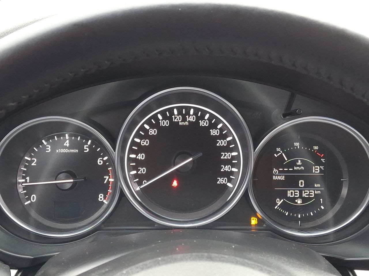 MAZDA - 26