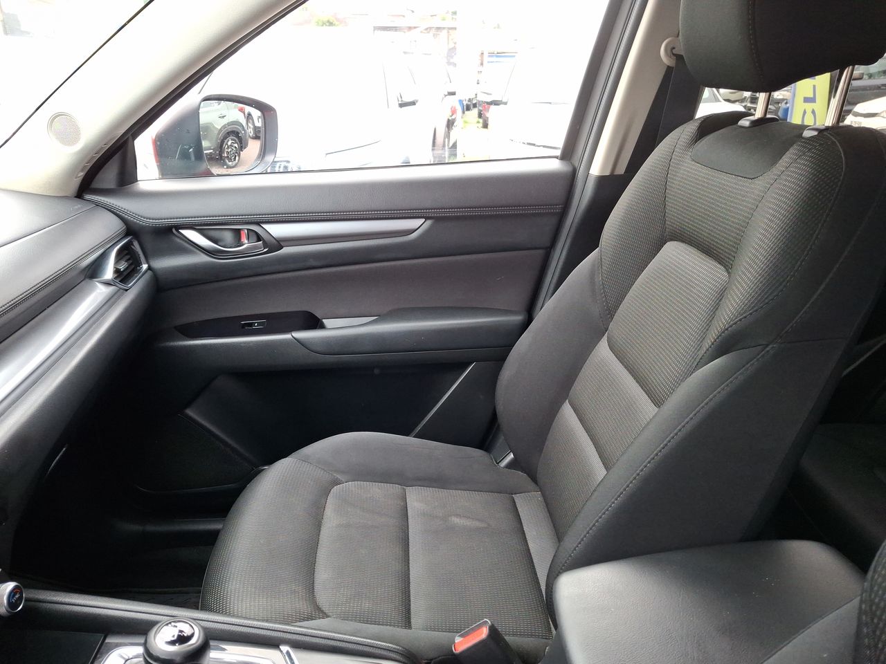 MAZDA - 32