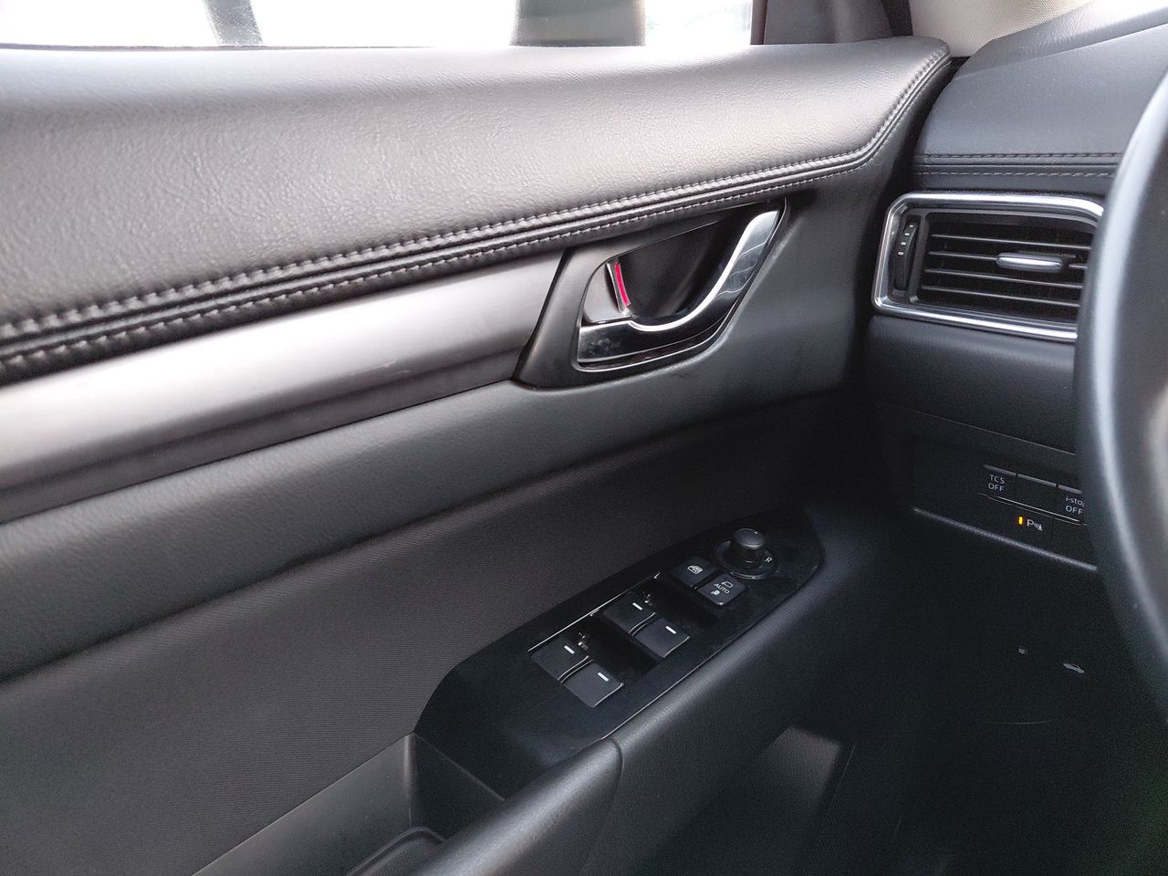 Mazda CX-5 — foto 14 de 25