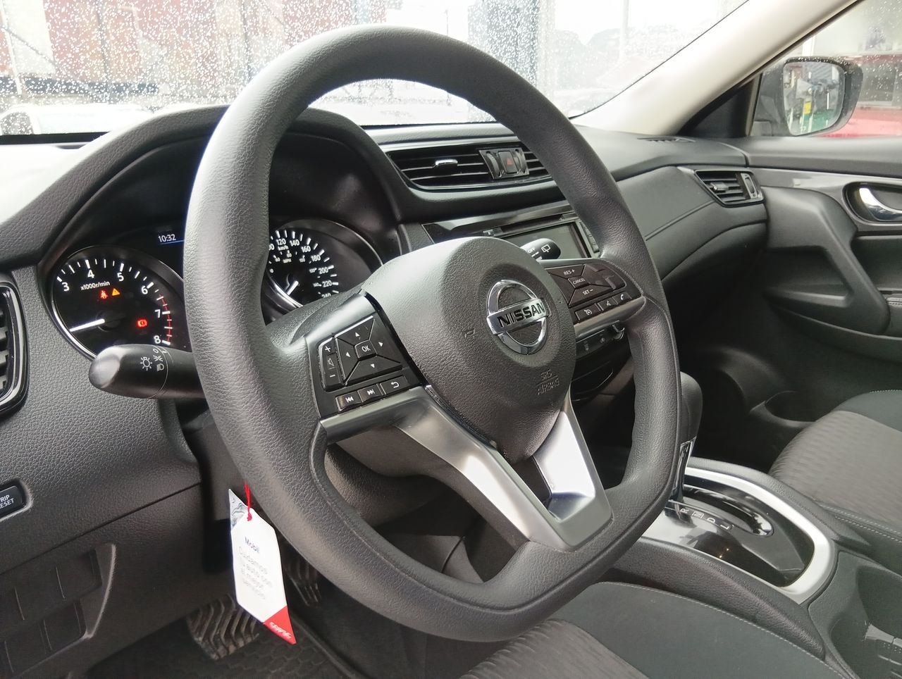 Nissan X-Trail — foto 26 de 35
