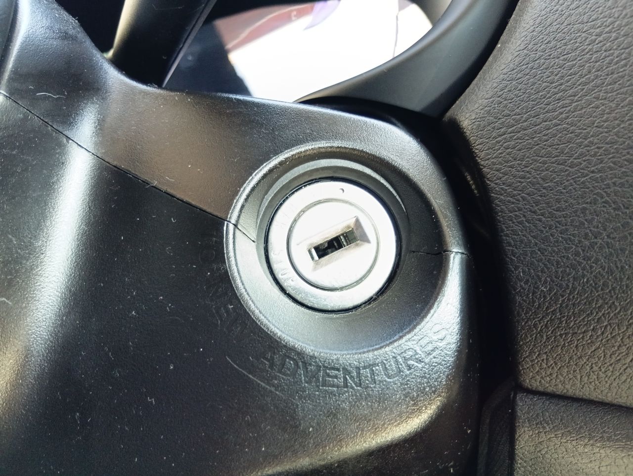 Jeep Renegade — foto 27 de 27