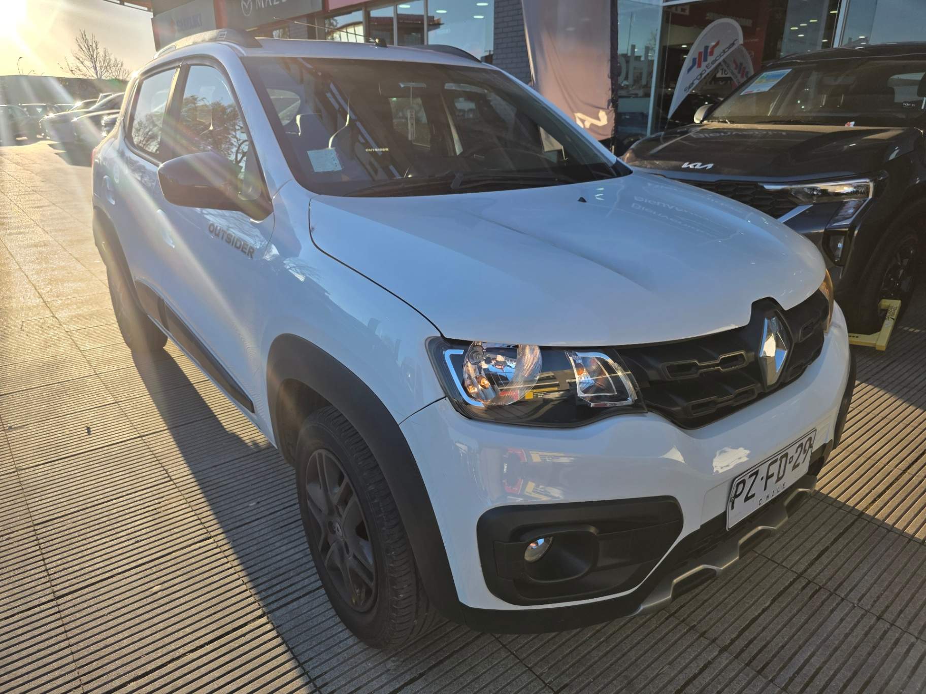 RENAULT