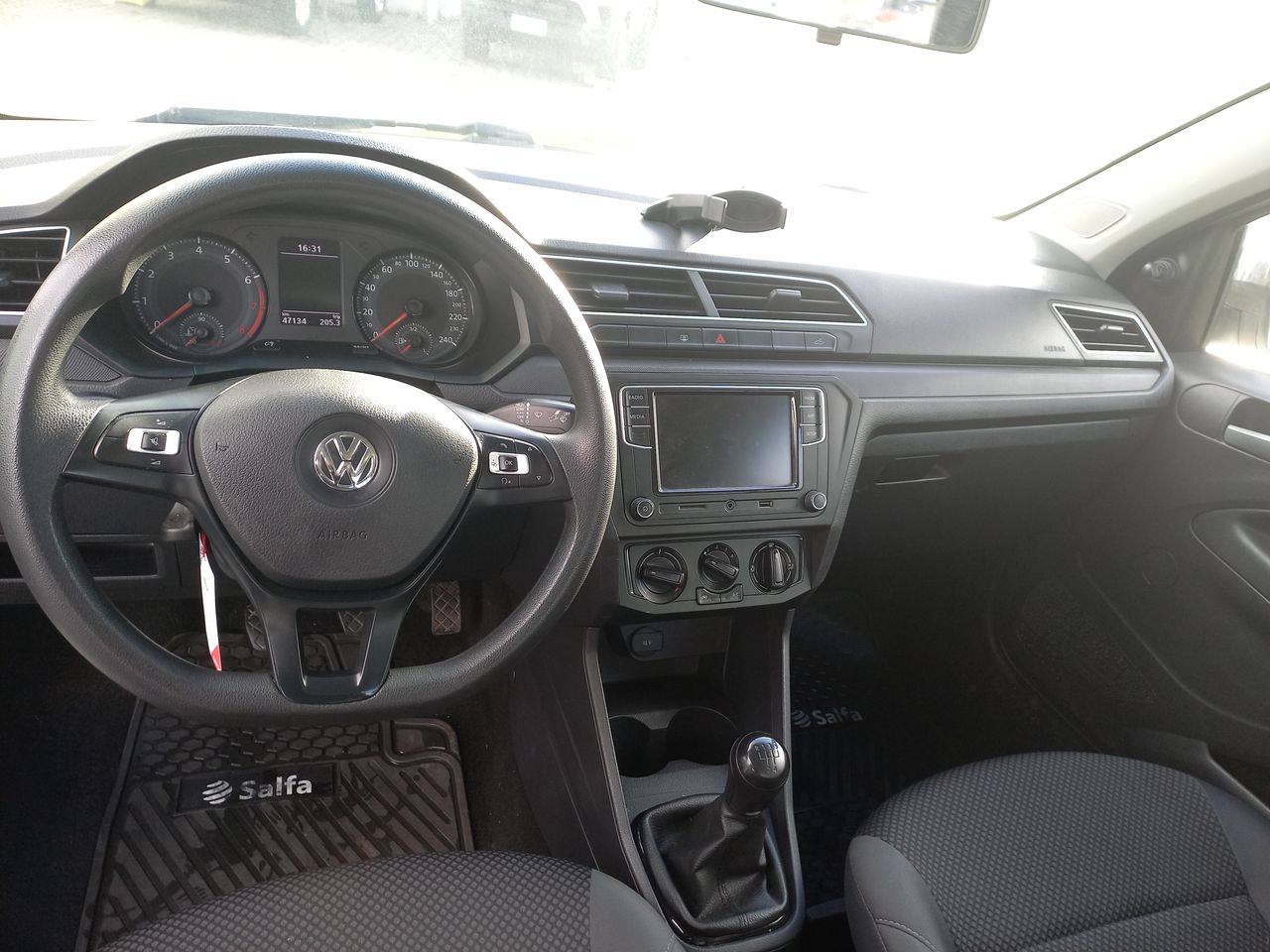 VOLKSWAGEN - 9