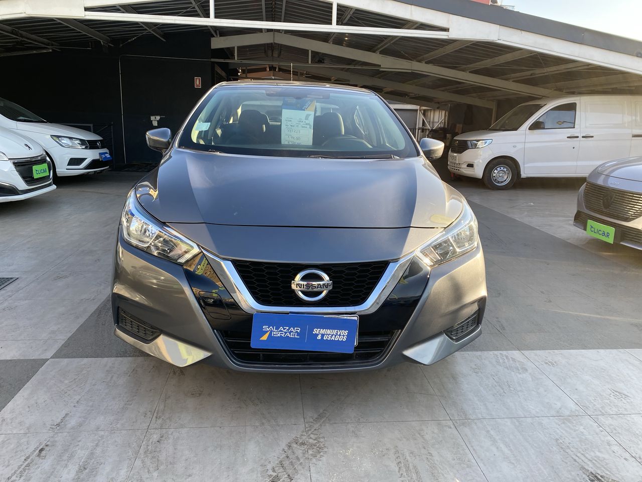 NISSAN - 2