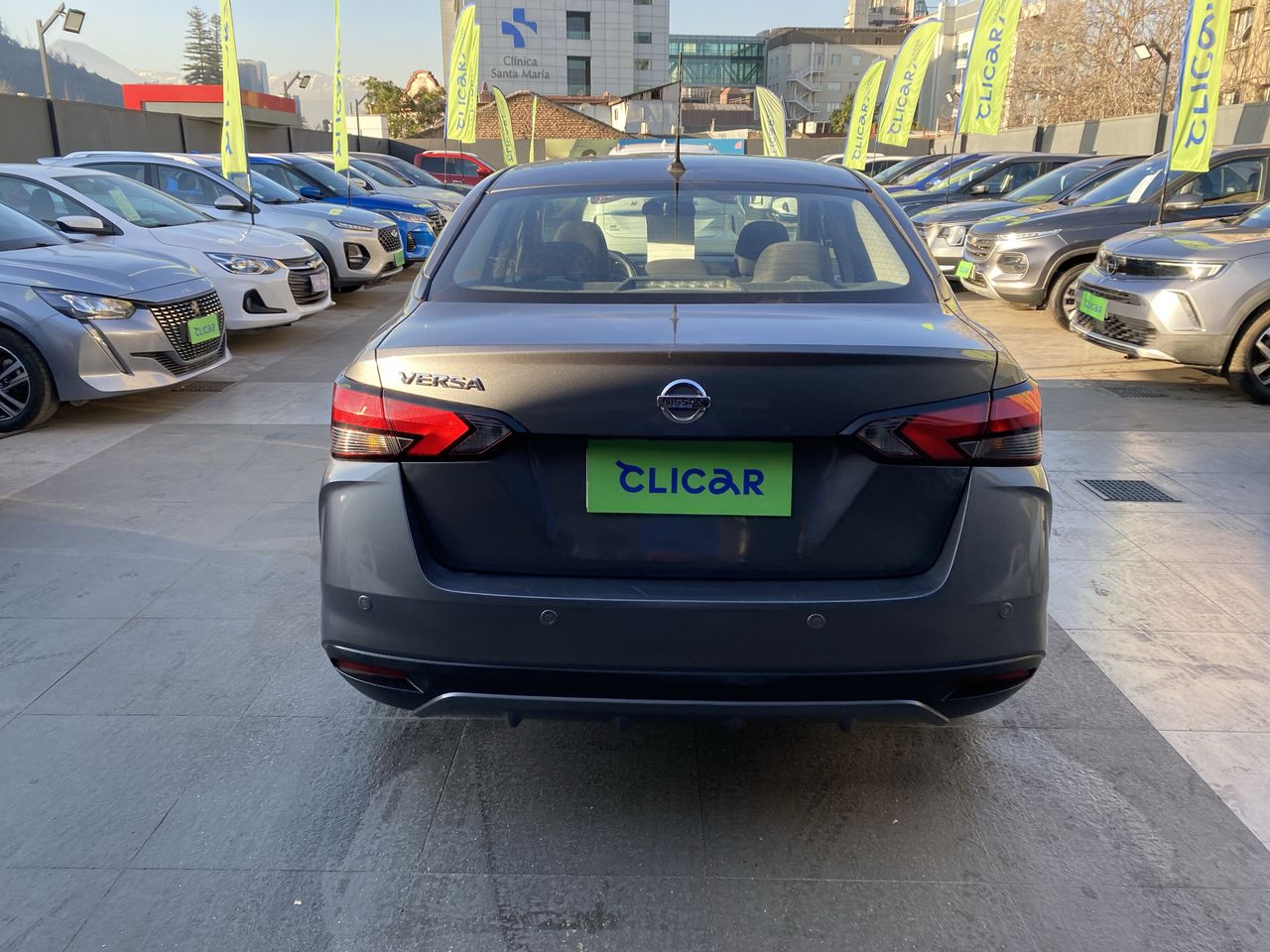 NISSAN - 6