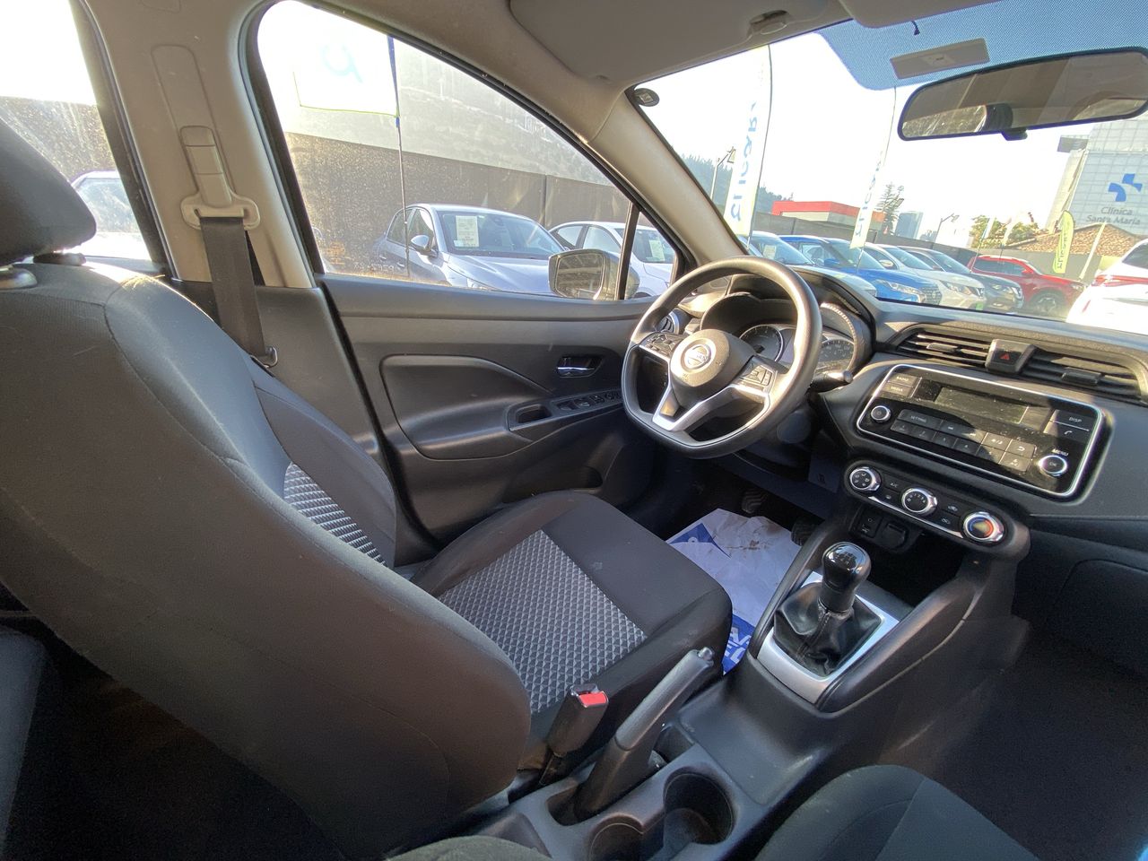 NISSAN - 16