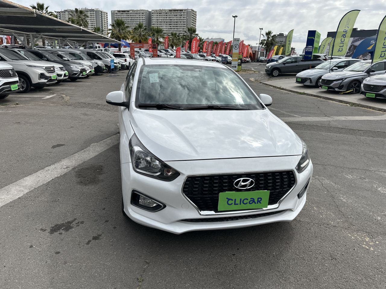 HYUNDAI - 1