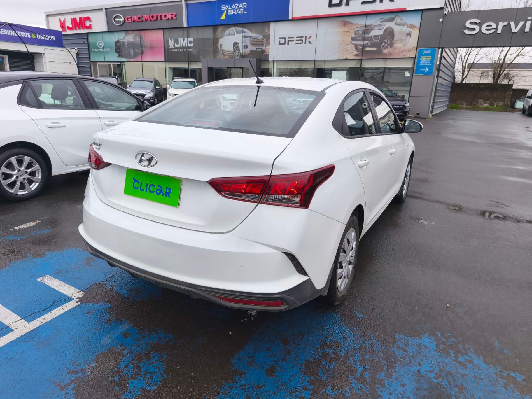 HYUNDAI - 3