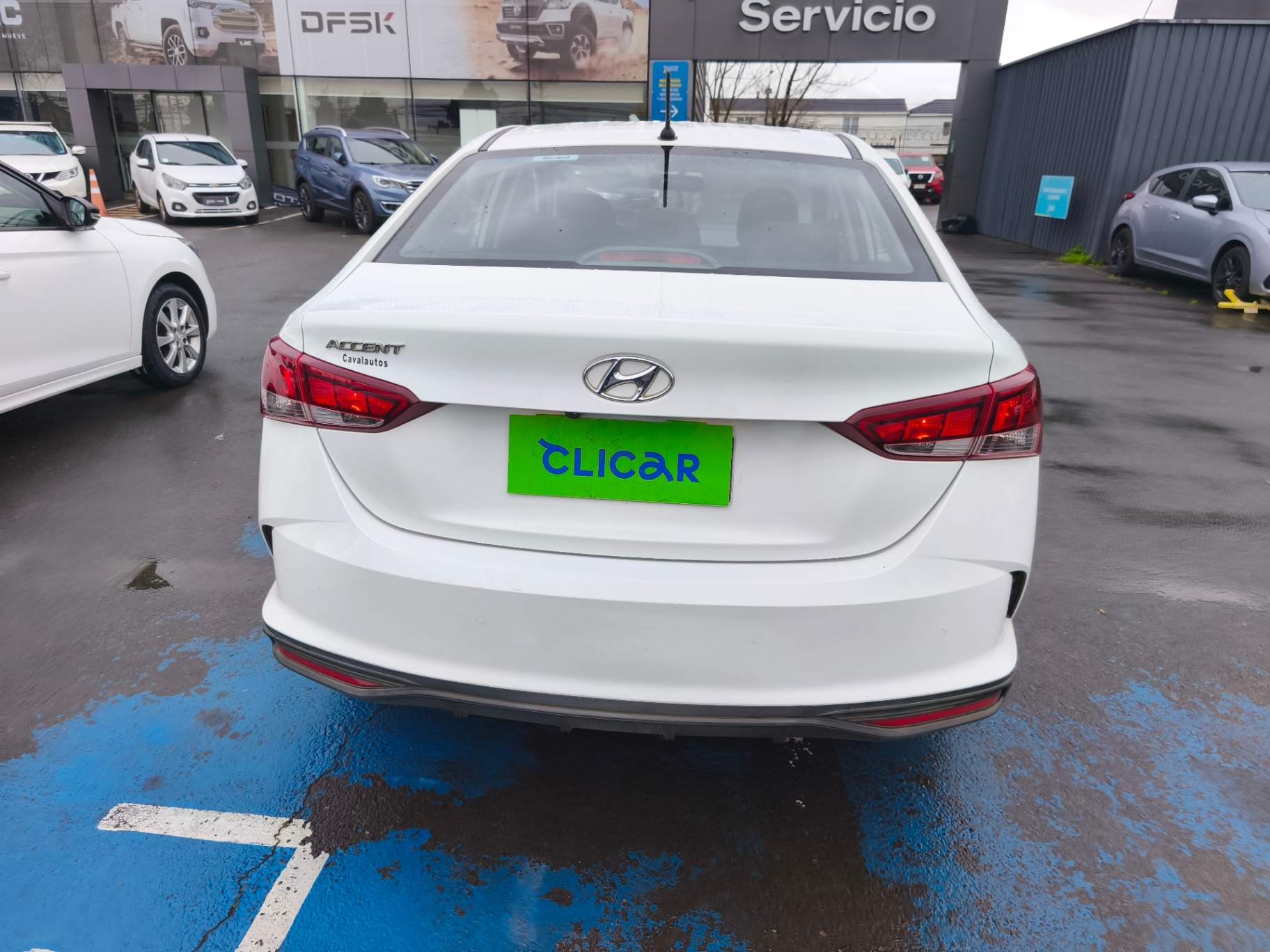 HYUNDAI - 4