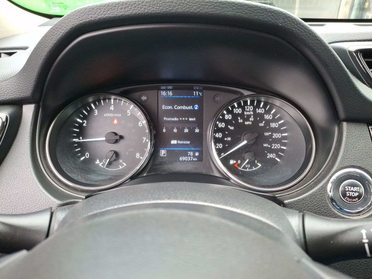 NISSAN - 19