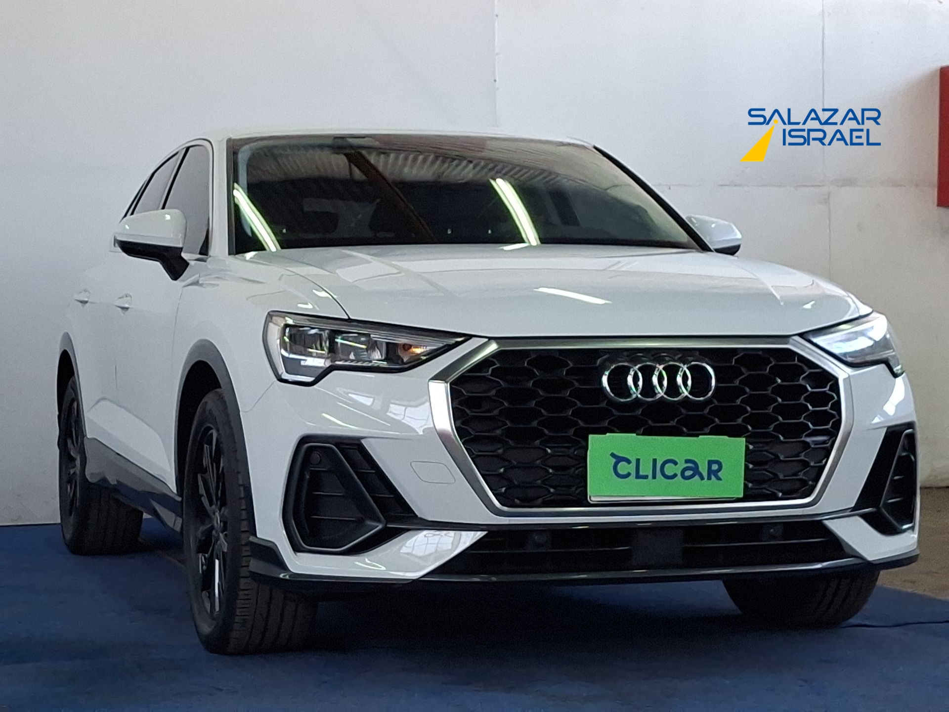AUDI