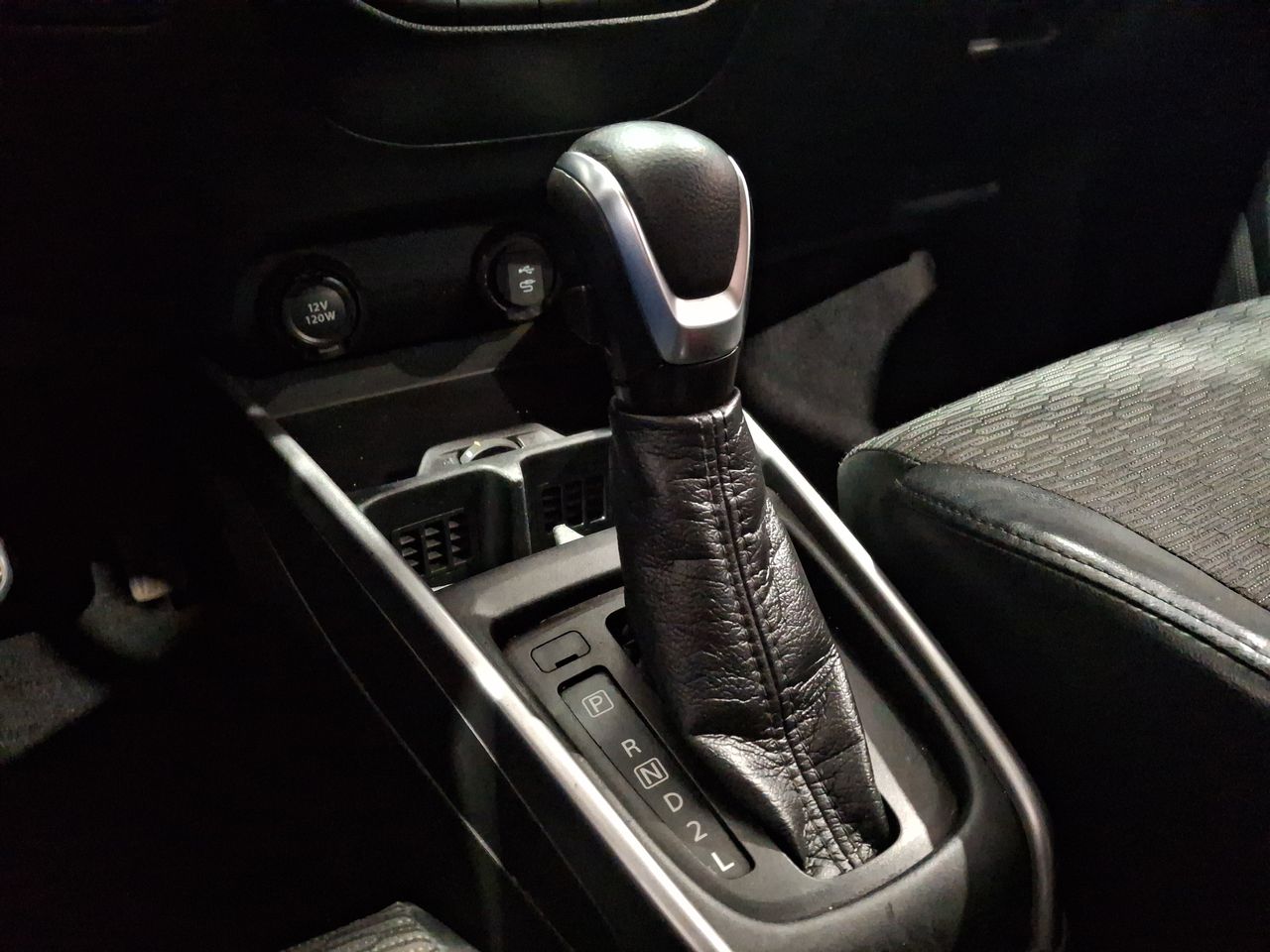 Suzuki Xl7 — foto 24 de 29
