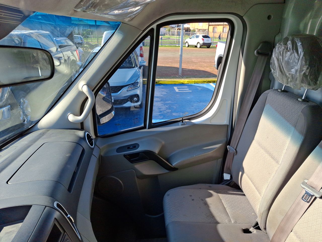 JAC - 11